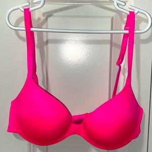 Body Kiss 32B Bra